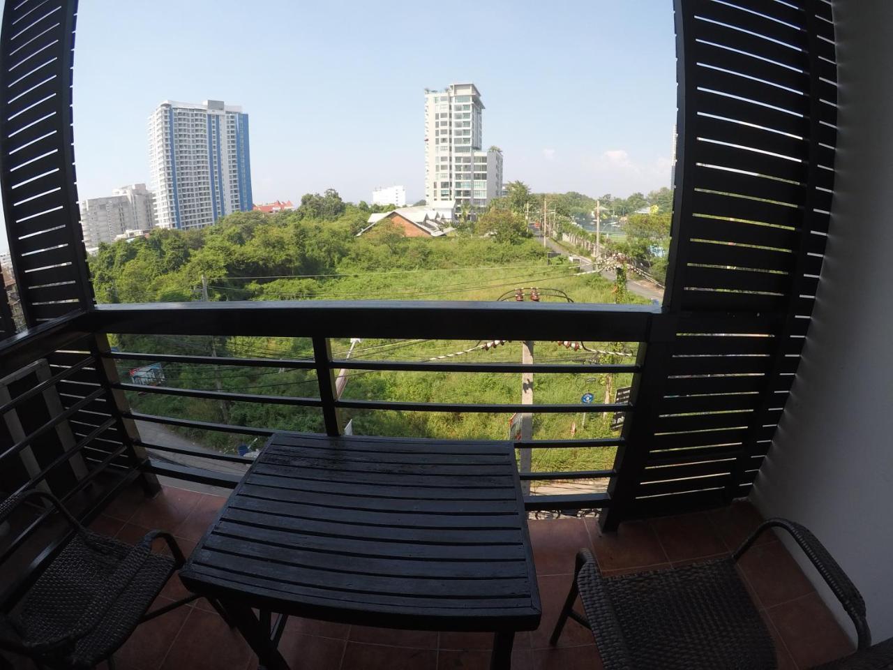 French Connection Hotel Pattaya Oda fotoğraf